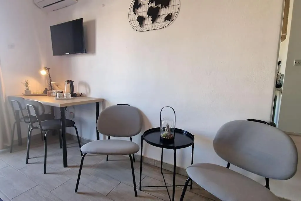 Apartment Studio C Larnaca City Center