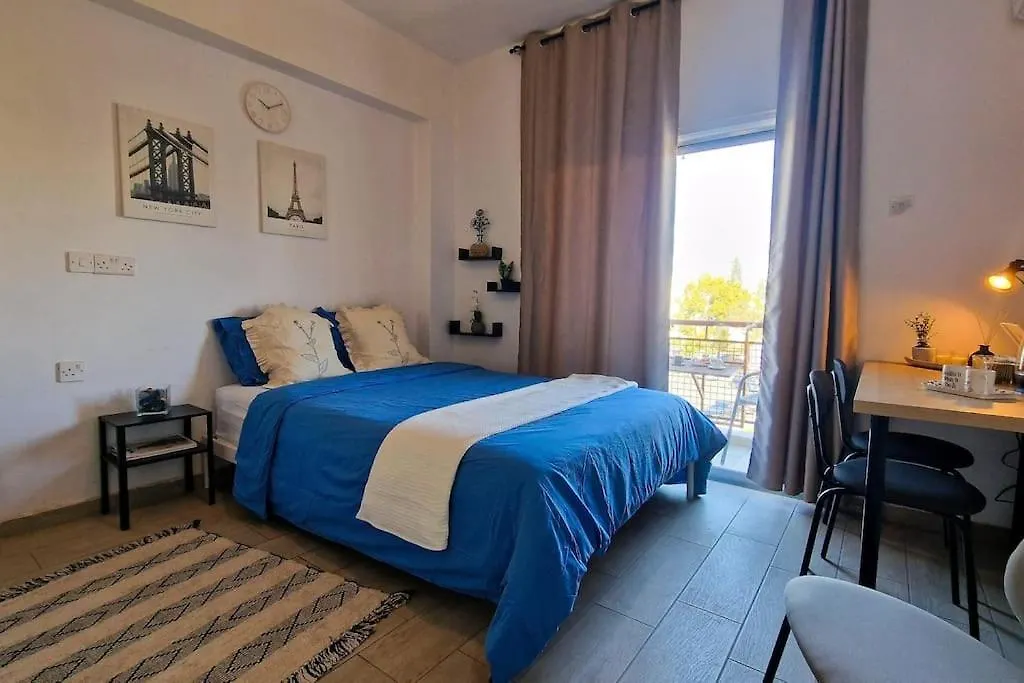 Studio C Larnaca City Center Apartment